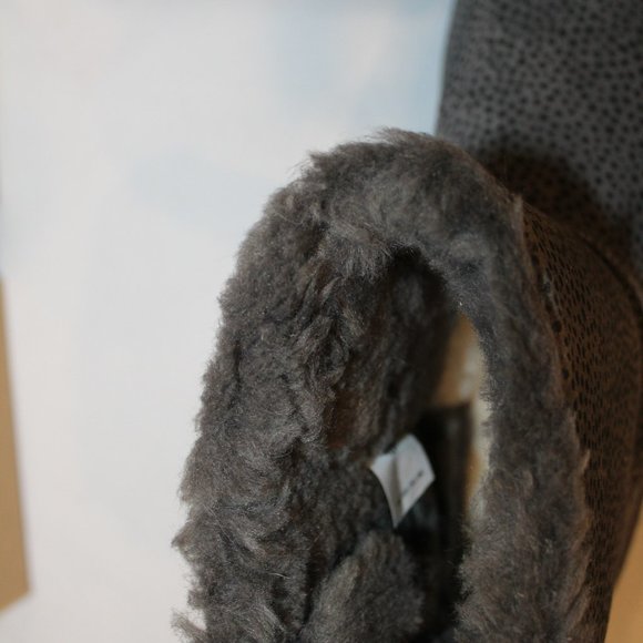 NIB UGG WOMEN'S CHEETAH BAILEY BOW MINI SUEDE SHEARLING LINED ANKLE BOOT… - Picture 5 of 8